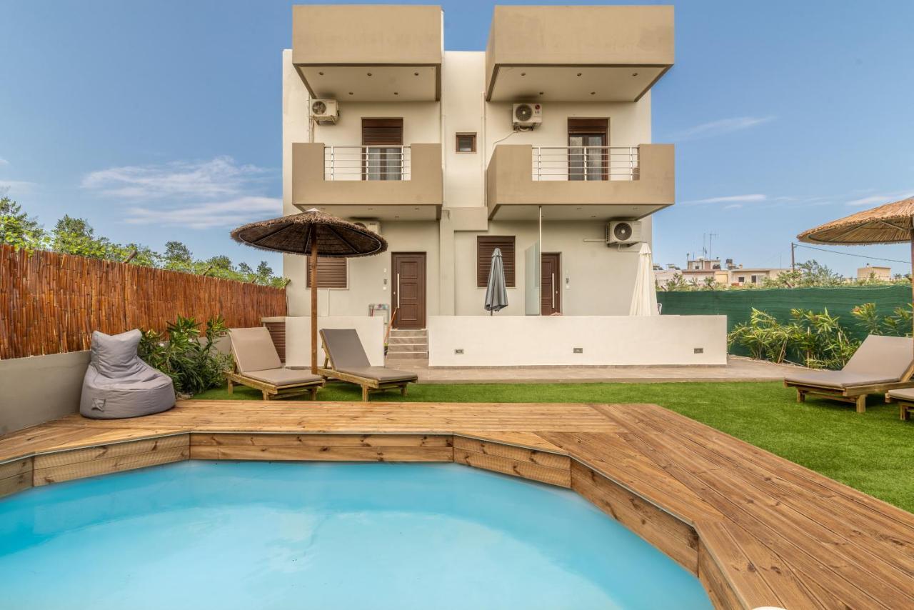Cozy House With Pool Near Apartament Gazi